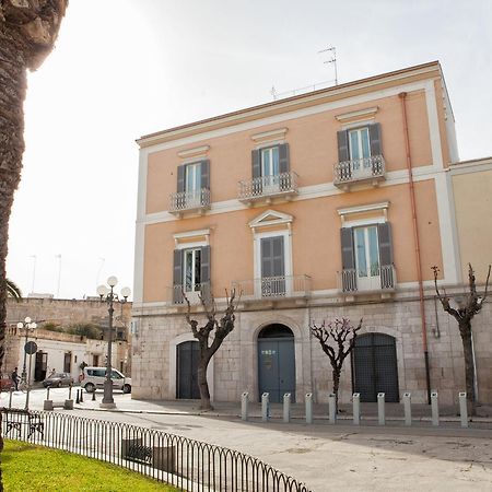 Albergo Lucy Trani Extérieur photo