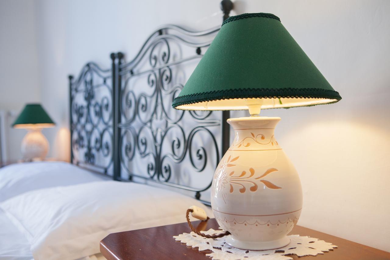 Albergo Lucy Trani Extérieur photo